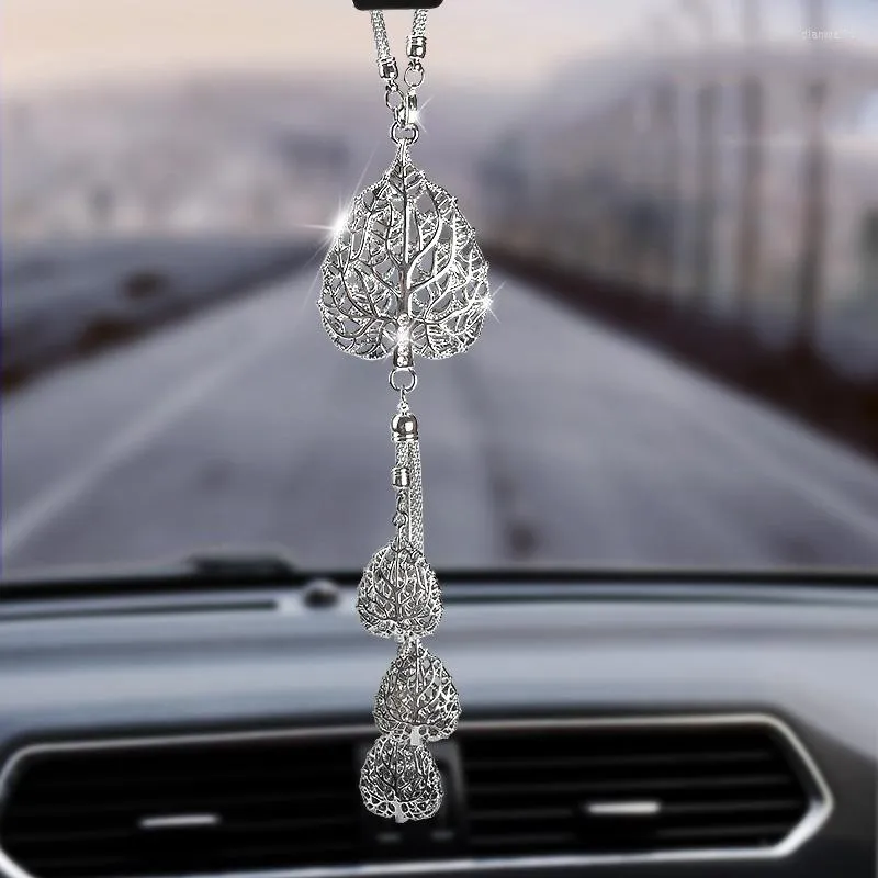 Decorações de interiores Crystal Tree pendurada ornamento de shinestone decoração de carros pingente de lasca de metal