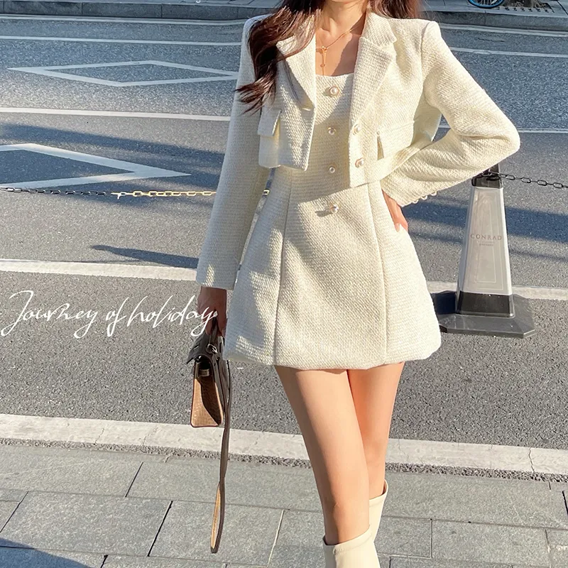 Amazon.com: LEOROO Casual Cropped Jacket Women Fall Fashion