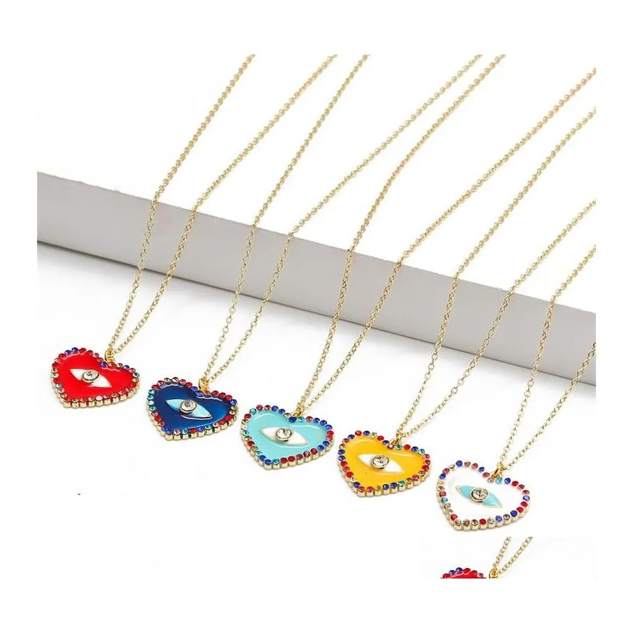 Colares pendentes S2295 Jóias de moda Símbolo turco colorf Love Heart Evil Eye Pingente Pingente