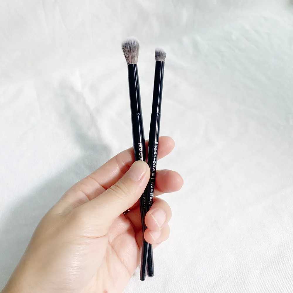 Pro Eye Crease 26 Shadow Makeup Brushes 18 -Black Soft Synthetic Blending Cosmetics Beauty Brush Tools
