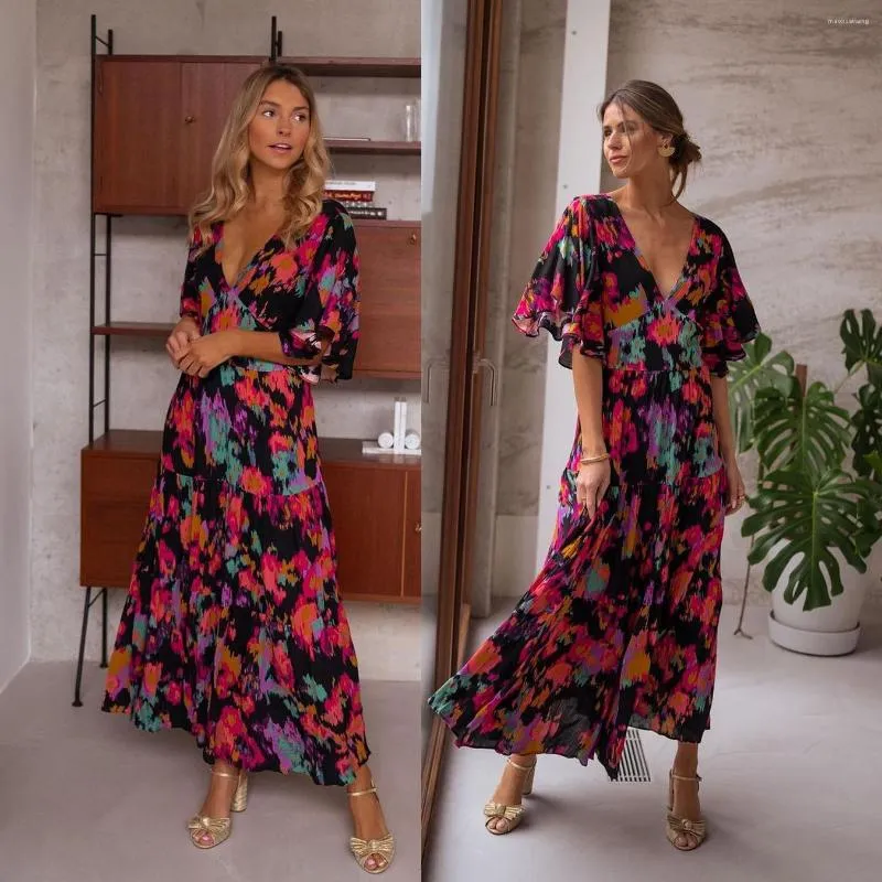 Robes décontractées Femmes Robe d'été à manches longues sans dos broderie imprimé floral fleurs maxi 2022