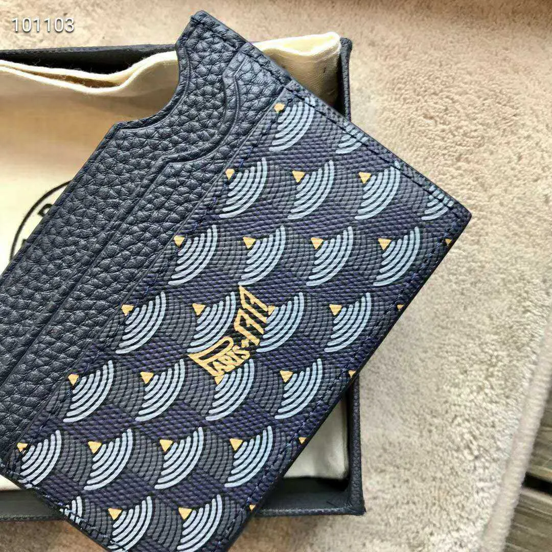 Womens Brand Designer Purse 2024 New Pure Handmade Leather Card Holder Fashion Fish Scale Mini Classic Wallet Factory Direct Sales