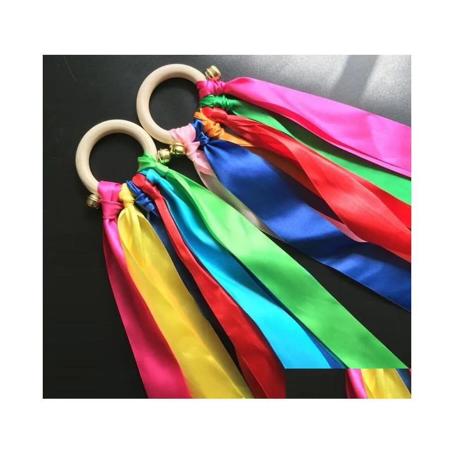 Otros accesorios de moda 7 colores Rainbow Hand Kites Anillo de madera Cinta Streamer Runner Accesorios Juguetes Anillos de baile Cinta sensorial Dhptv