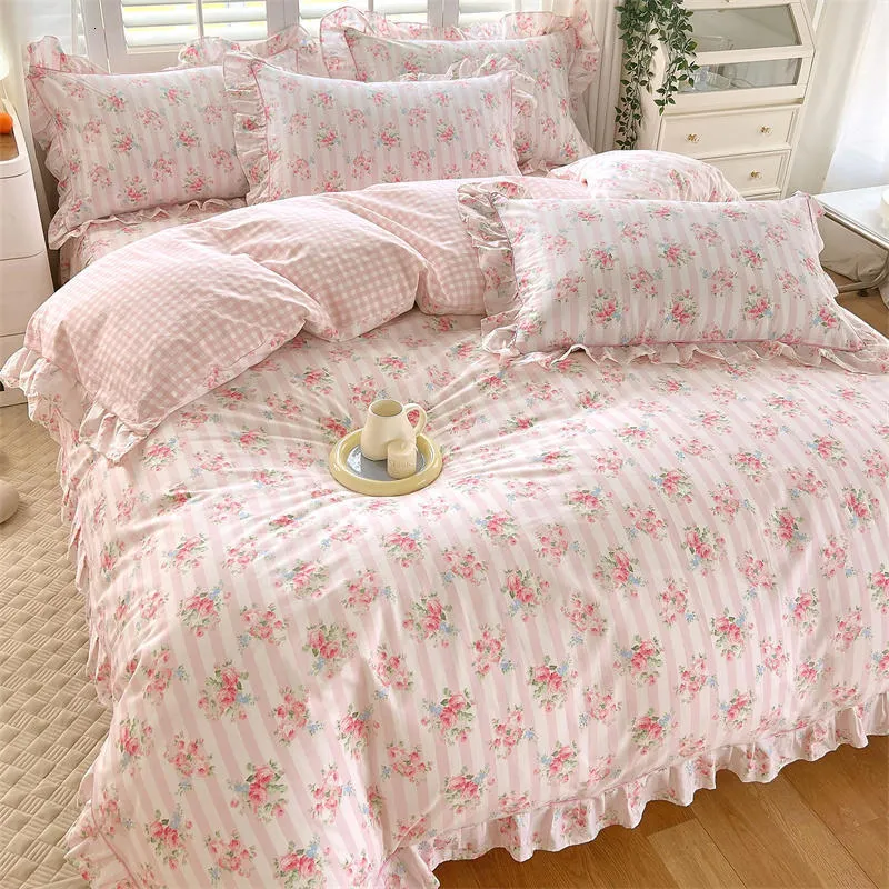 침구 세트 Bonenjoy Pink Color Duvet Cover with Ruffles 100%Cotton Flower Printed Housse de Couette for Girls Pure Cotton Bed King 221207