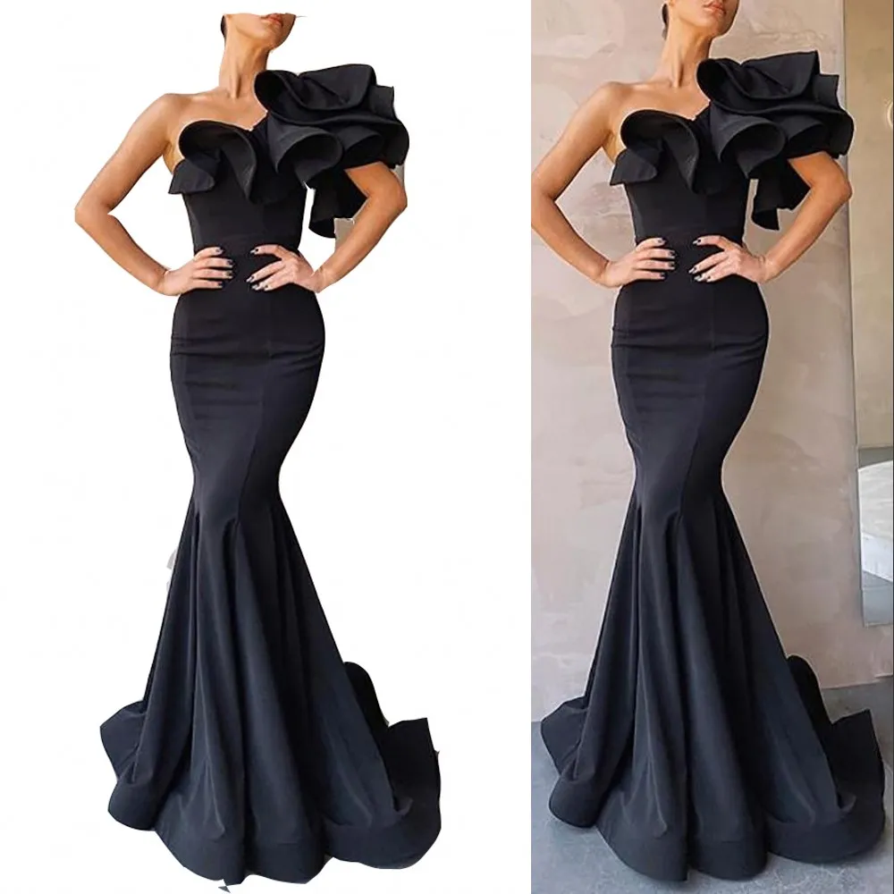 2023 Sexy Arabic Prom Dresses Simple Black Vintage Cap Sleeves Ruffles Evening Dress Wear Mermaid Formal Party Gowns Floor Length