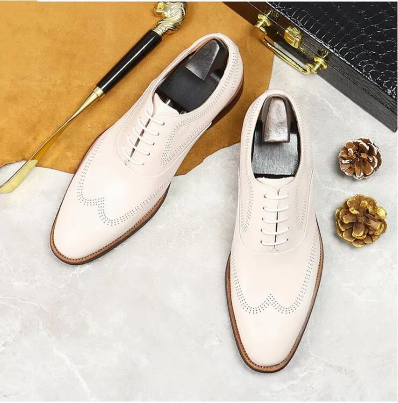 Zapatos Oxford de cuero genuino para hombre, zapatos de vestir de boda a la moda, zapatos de cuero tallado Brogue de piel de vaca, zapatos planos para hombre, talla grande 38-46