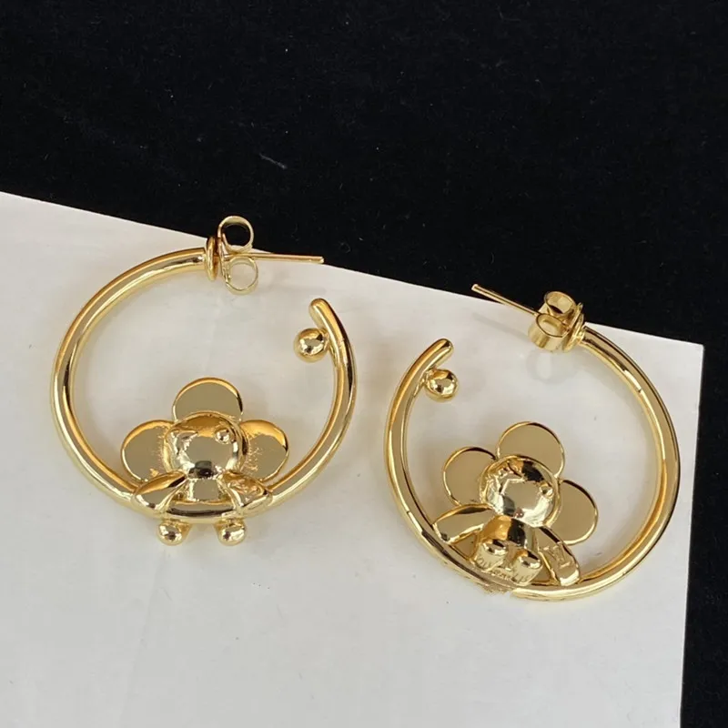 HOA7 Stud med ruta 2022 Designers Circle Hoop örhängen för kvinnor 18K Guldpläterad lyxig droppflickor gåva månadsflickvän smycken