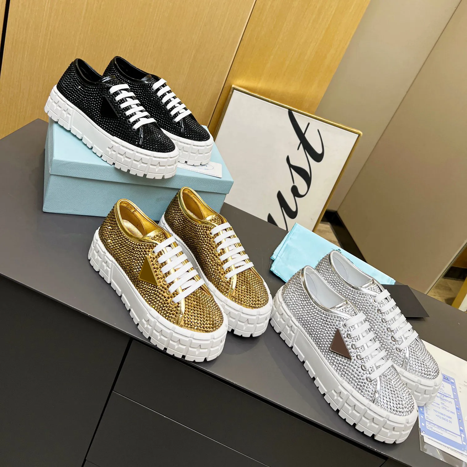 Designer Casual Skor Nylon Gabardine Sneakers Herr Dam Canvas Sko Klassiska Platform Trainers Gummi Wheel Sneaker Med Box