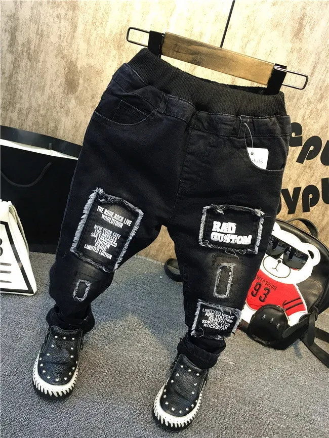 Byxor barn byxor vinter pojkar förtjockade jeans vår baby casual modekläder barn 221207