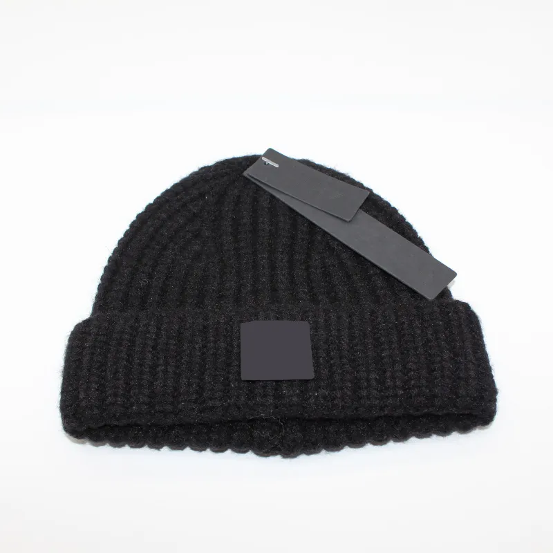 Fashion Beanies: Versatile Winter Knit Hat, Designer Skull Cap Beanie ...