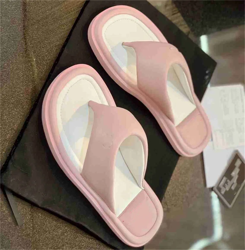 2023 Luxury Fashion Casual High-quality Channel Summer Slippers For Men And Women Multi-color Platform Wedge Sandals Beach Shoes ddm