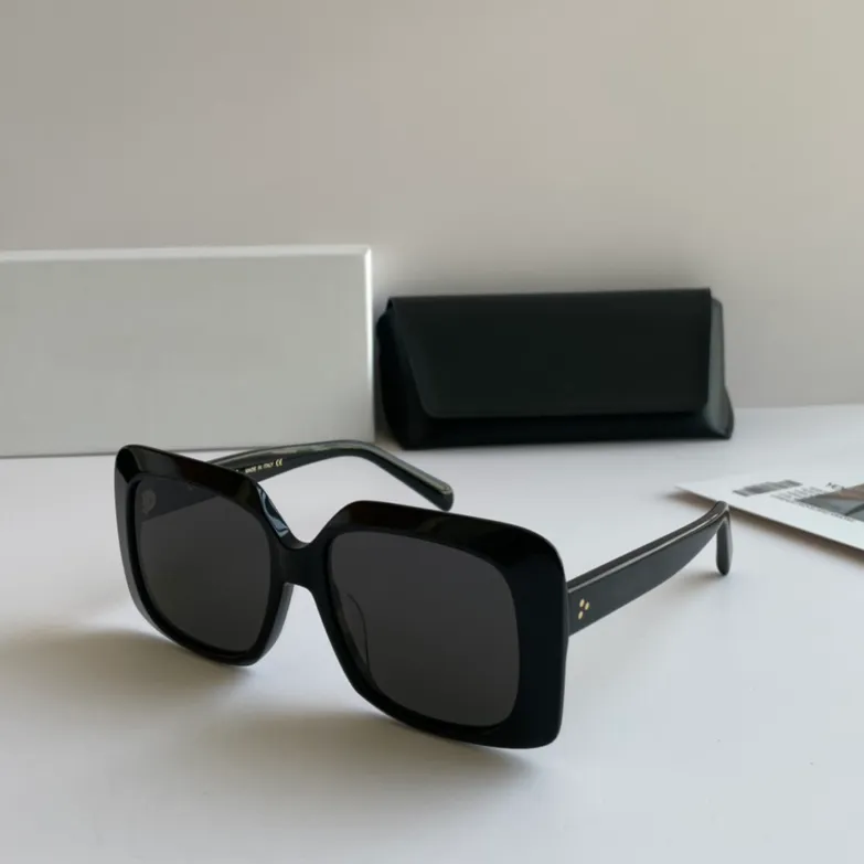Lunettes de soleil carrées noires et grises polies pour femmes, à la mode, lunettes de soleil, nuances de Protection UV, avec boîte, 40096