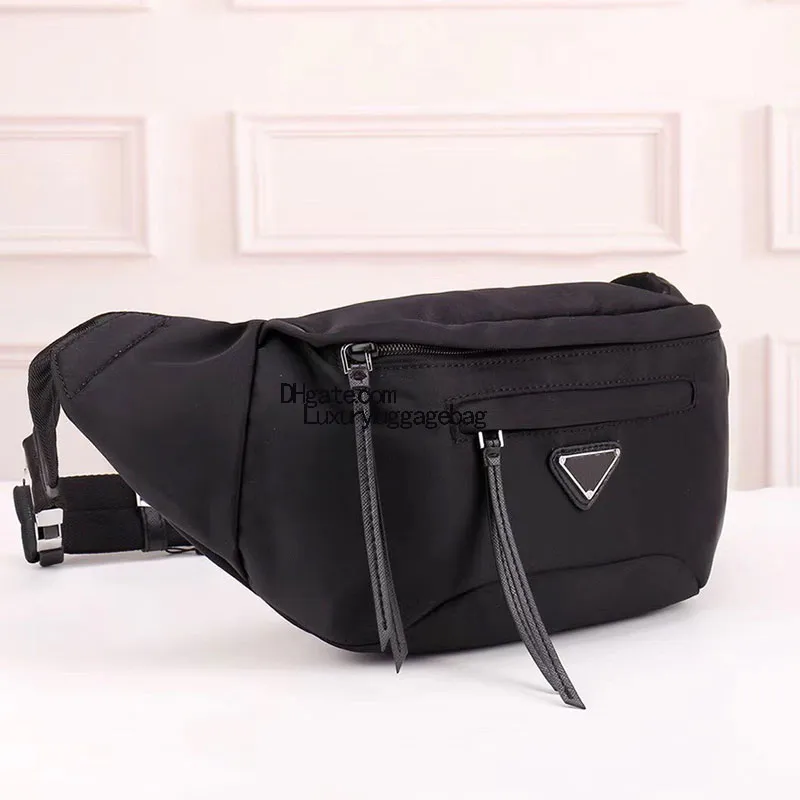 Luxury Bumbag Belt Purse Reclining midjestil Bumbags Fanny Pack präglade berömda nylon tygdesignväska serienummer Datumkod Dammväska 180