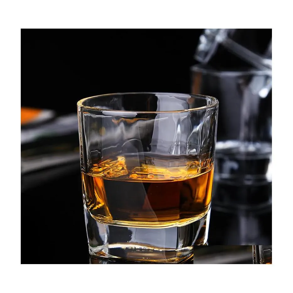 Verres à vin de qualité alimentaire plomb blanc whisky whisky 170 ml en verre tasse lisse bouche jante en surface élégante épaissisère la tasse de tasse de barre inférieure