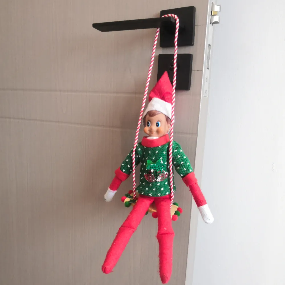 Doll -accessoires kerstspeelgoed elf s rekwisieten swing nr. 221208