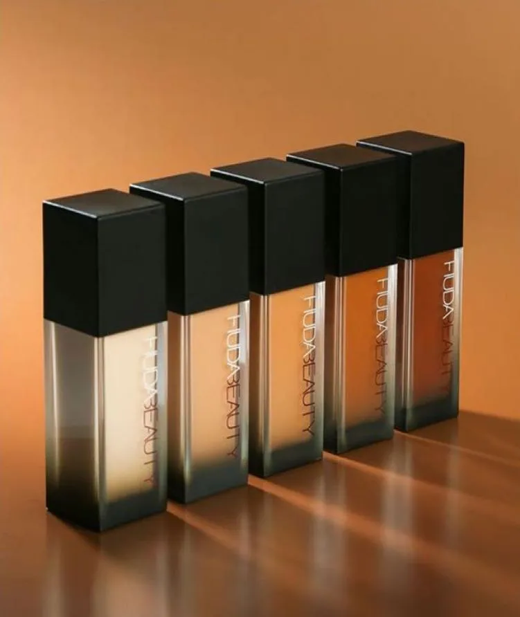 HUD Beauty Makeup Liquid Foundation 35ML 4シェードコンシーラープライマーハイライターFond De Teint Base Maquillaje6457711