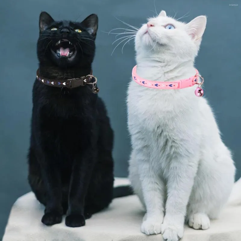 Collari per cani Collare per gatti regolabile con stampa a forma di amore con campane Accessori per collo per animali domestici personalizzati per forniture per animali domestici per cuccioli