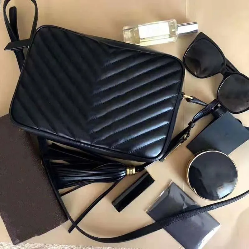 Tasarımcı Crossbody Çantalar Zincir Kapitone Orijinal Deri Soho Kamera Çantaları Kadın Moda Cowhide El Çantası Çanta Akşam Omuz Çantası Messenger