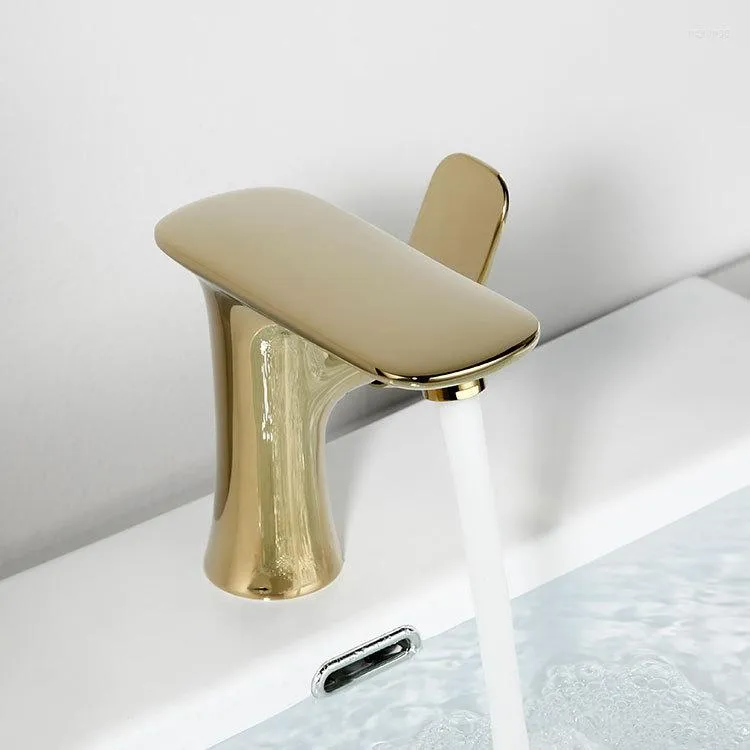 Bathroom Sink Faucets Brushed Gold Basin Faucet Solid Brass Cold Mixer Tap Deck Mounted