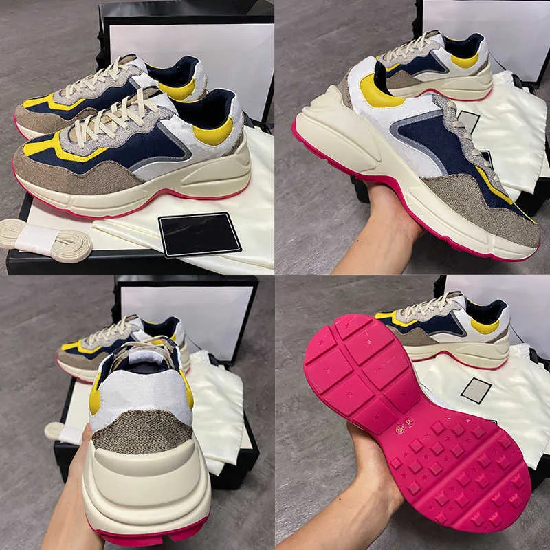 2022 Platformschoenen Designer Men Women's Rhyton Sneakers Top kalfsleer sneakers roze beige reflecterende stof veter-up trainers met doos EU35-45 NO51