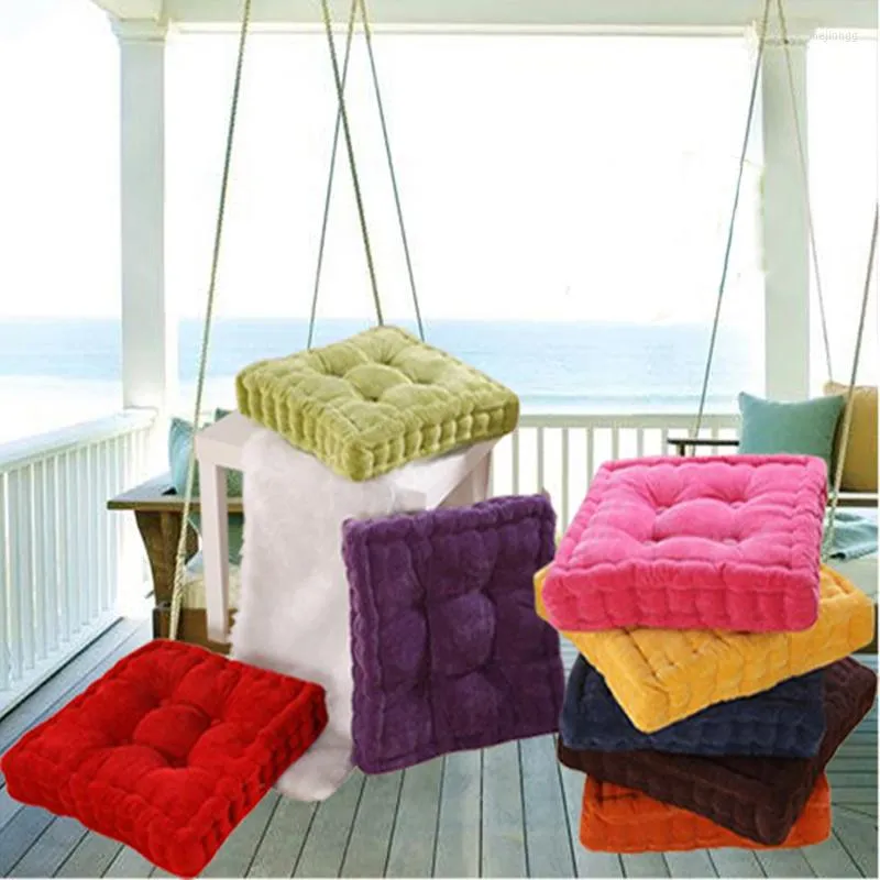 枕1pc正方形の格子縞の厚い冬の温かい椅子パッド柔らかい洗える綿の家庭床の装飾