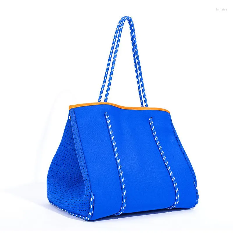Duffel Väskor 2022 Sommarkvinnor axelväska varumärke designe lady handväskor bali shoppare purses casual neoprene stor kapacitet strand