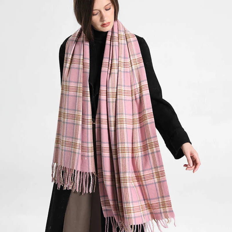 Sciarpe Cappello Set guanti Sciarpa scozzese invernale in lana cashmere Made in Scotland Stripe Solid