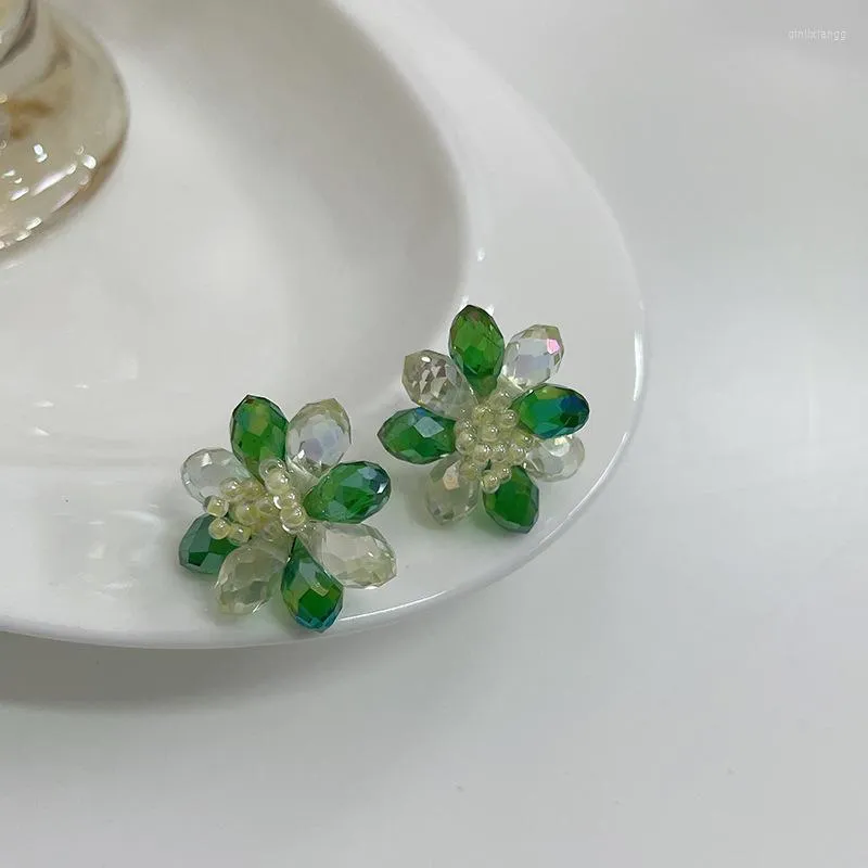 Dos Boucles D'oreilles 2022 Élégant Luxueux Fleur Clip Sur Non Percé Pour Les Femmes Vert Cristal Pétale Boucle D'oreille Bijoux Cadeaux