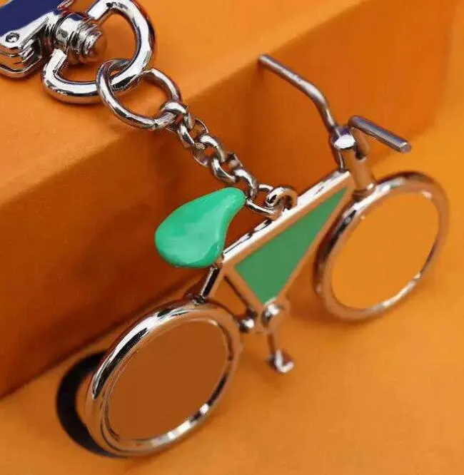 Designer Trend Mint Green Bicycle Chiave Anelli di alta qualità in metallo di lusso Decorazione per le porte dei tinimensionali a ciondoli per coppone per cumentari portachiavi