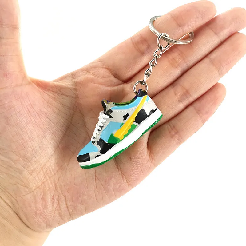 Tasarımcı Düşük Üst Sabitlikler Anahtar Parti Renkli Sabah Keychain Trendy Keyasyon Okul Çantası Dekor Kolye