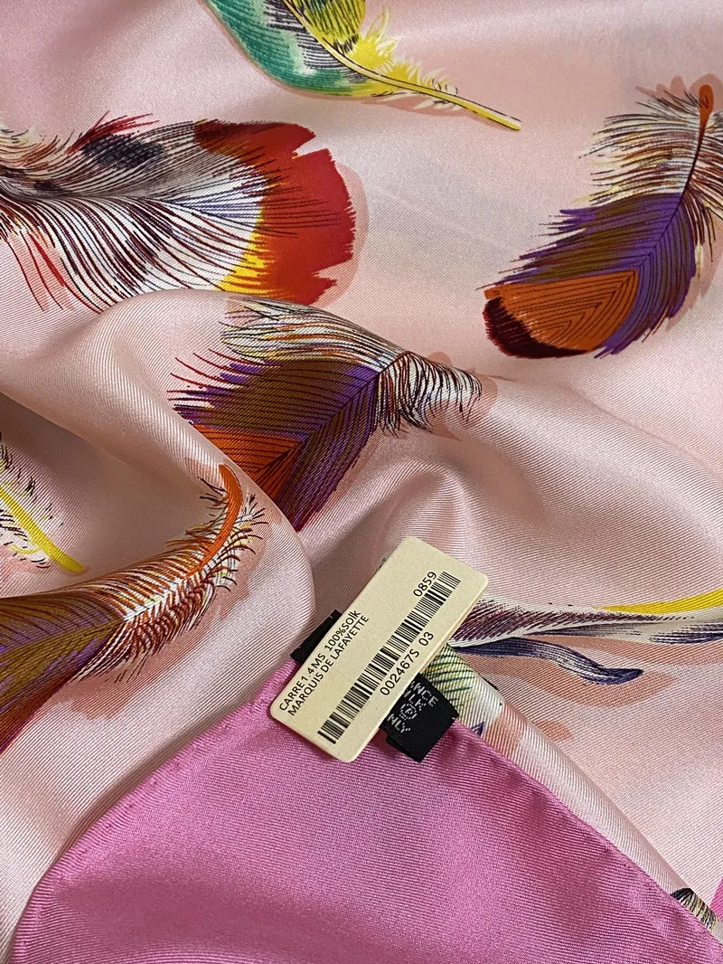 Women's Square Scarf Scarves Highquality 100% Twill Silk Material Pink Color Pint Feather Mönster Storlek 130 cm - 130 cm