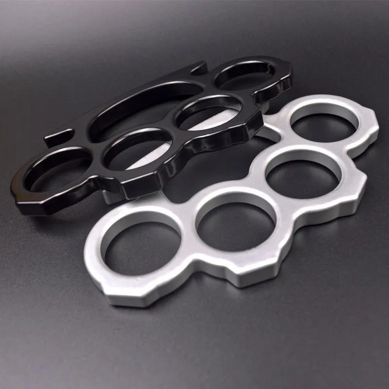 Silver New Hot Black Gold Thin Steel Brass Knuckle Dusters Self Defense Personal Security Women`s and Men`s Selfdefense Pendant FY4323