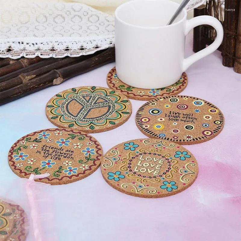 Tafelmatten 8 stks Handige Ronde vorm Natuurlijke kurk Coarken Wijn Drink Koffie thee Cup pad voor Home Office Keuken Decor Cocina