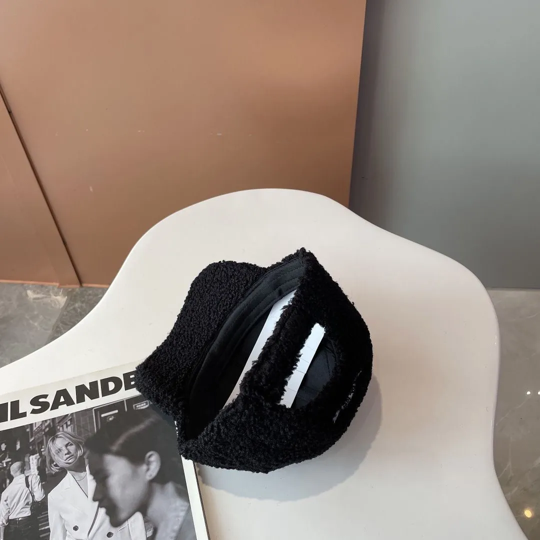 Ins hat new arrivals