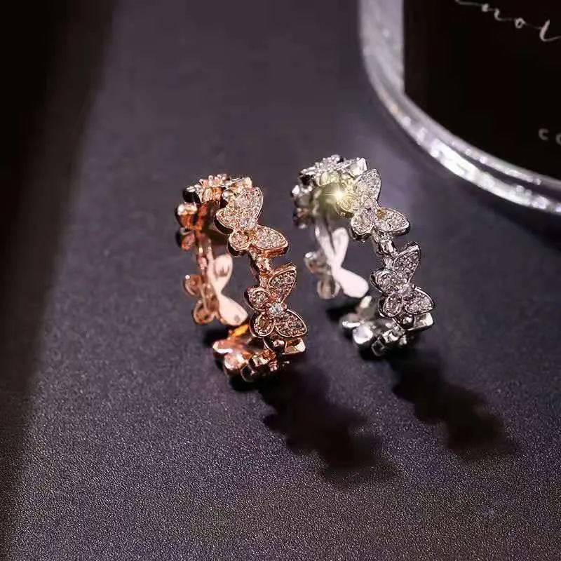 Anillos de mariposa de cristal de Color plateado a la moda, anillos abiertos ajustables con diamantes de imitación para mujeres y niñas, joyería de boda