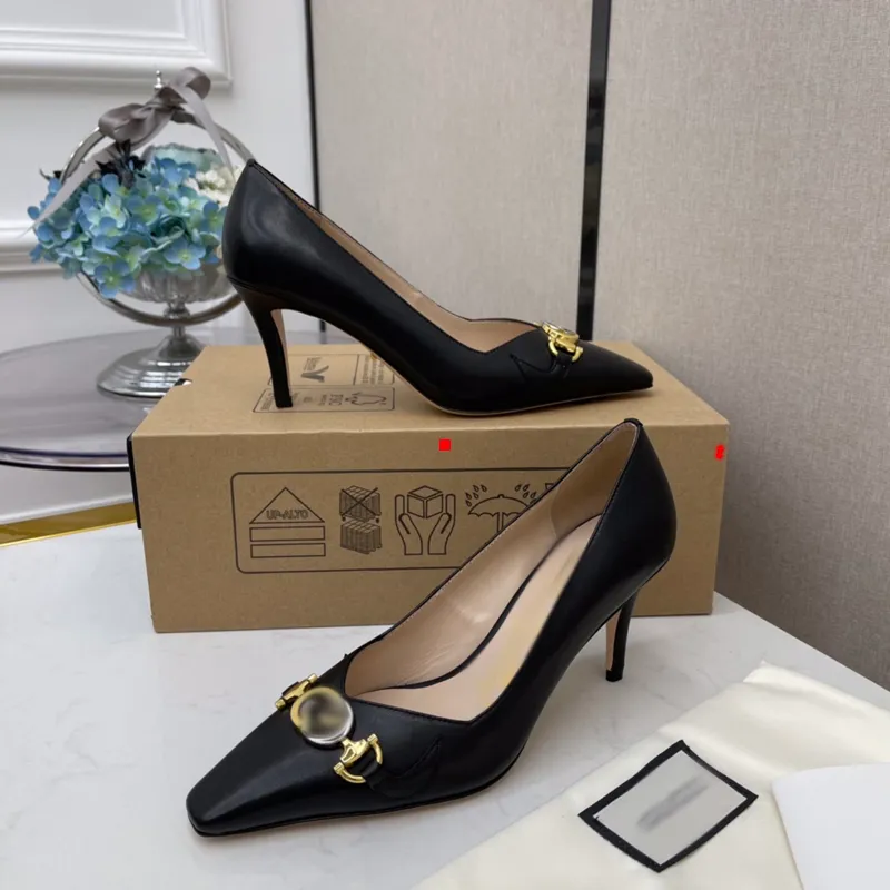 Scarpe n 35 con tacco top