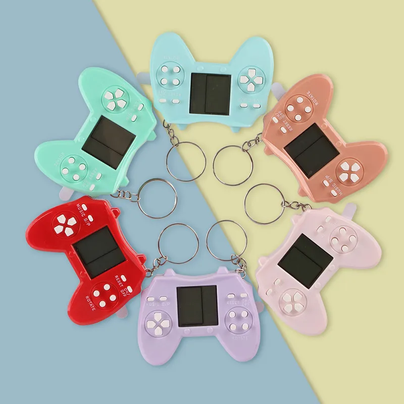 Party Favor Bick Game Console met Key Ring Mini Handheld Game Toys For Kids Festival Event Toy Valentine Day Birthday Gifts