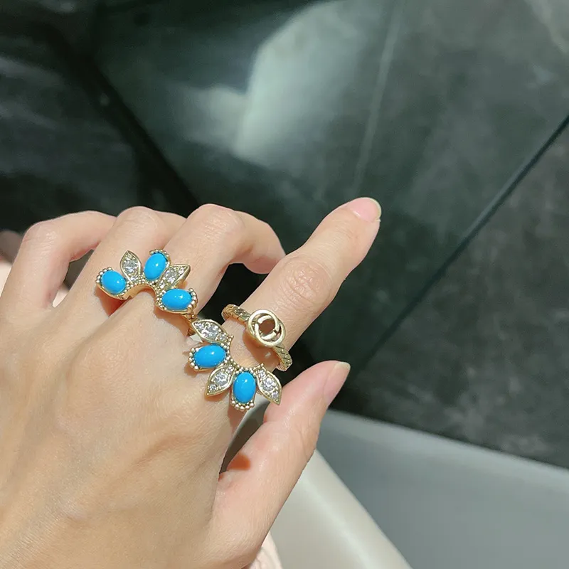 Luxury designer ring woman ring fashion vintage classic style floral design gift give social party applicable beautiful good