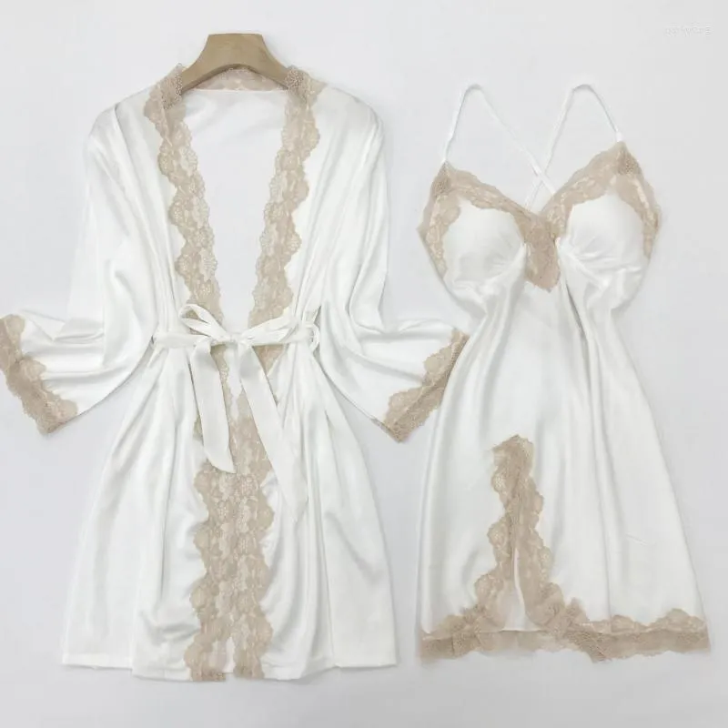 Indumenti da notte da donna Bianco Sposa Abito da sposa da damigella d'onore Set Sexy Camicia da notte in pizzo a slip intero Abito estivo in raso di seta Kimono Abito da bagno Abito da casa