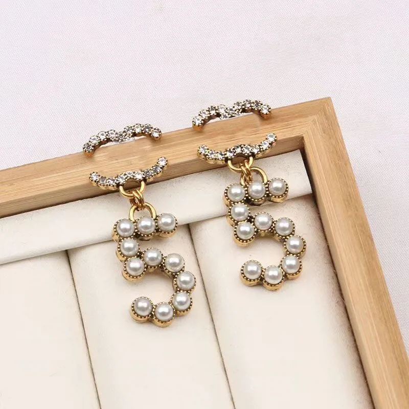 Stud 18K Gold Plated Designers Brand Earrings Designer Letter Ear Stud Women Crystal Pearl Geometric Earring for Wedding Party Jewerlry Accessories ER0 49AE