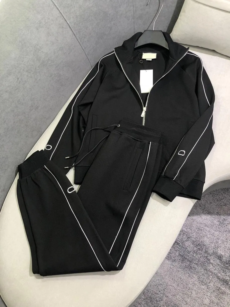 Highquality mens tracksuit autumn and winter new style casual jogging tracksuits comfortable cotton embroidered design luxury brand designer tracksuit