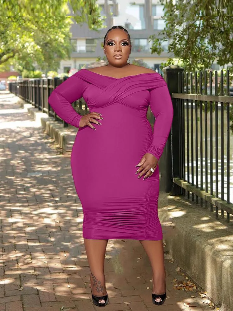 Abiti taglie forti Compleanno per donna 2022 Abito lungo natalizio Abiti curvy Bodycon Midi Goccia all'ingrosso