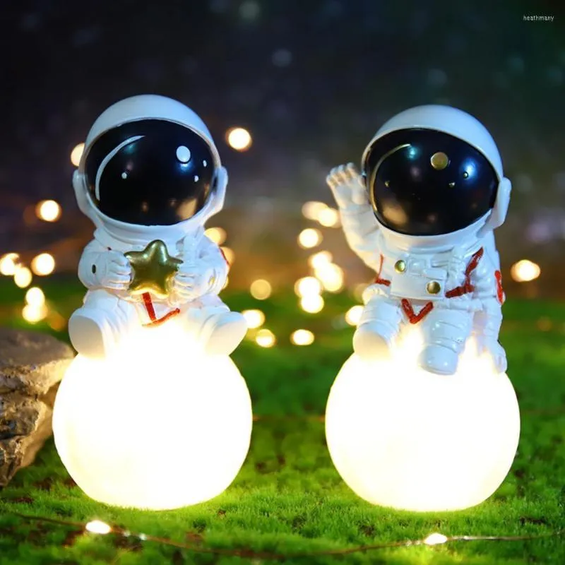 Nocne światła przestrzeń astronauta LED LED Ornamenty wielofunkcyjne dla dzieci sypialnia świetlista dekoracyjna lampa dla dzieci prezenty