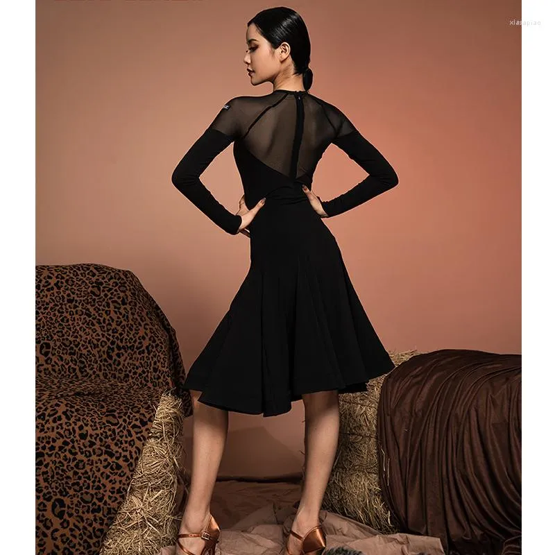 Damesdansjurk High end zwarte Latin Dancewear Spandex Ballroom Performance Kleding Autumn Winter Stage Wear L9784