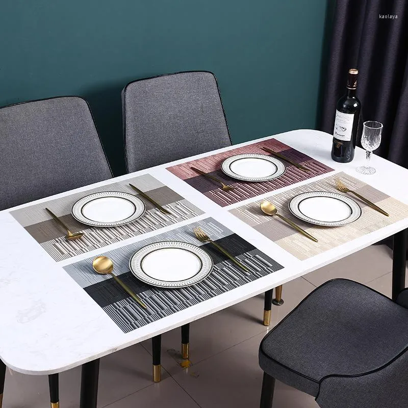 Tapis de table Gradient Bambou Texture Tapis PVC Tasse Isolation antidérapante Coussin de salle à manger Set de table de style occidental Dessous de verre