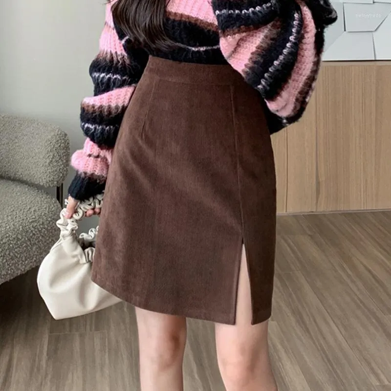 التنانير Corduroy Mini Skirt Women Slim Vintage A Line Split Skinny Bodycon Sexy Club Harajuku Autumn Winter High Weist N925