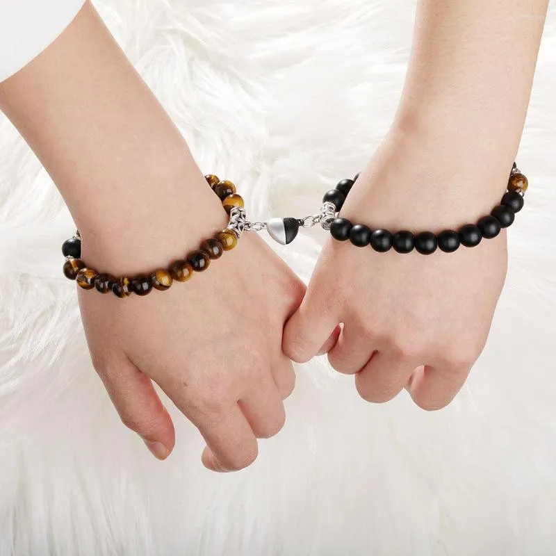 Bracelets porte-bonheur coeur magnétique Snap amoureux Couple Bracelet perles de pierre de lave unisexe Distance correspondant Braclet saint valentin cadeau