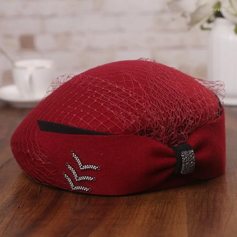 BERETS 2022ブランドデザイン女性ウールラインストーン弓底帽子冬春エレガントベールベレーキャップレディースピルボックス