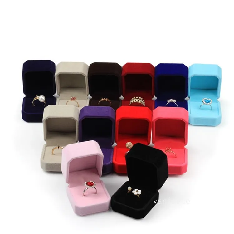 Gift Wrap Velvet Jewelry Gift Boxes Square Design Rings Display Show Case Weddings Party Couple Jewelrys Packaging Box For Ring Earrings LT215