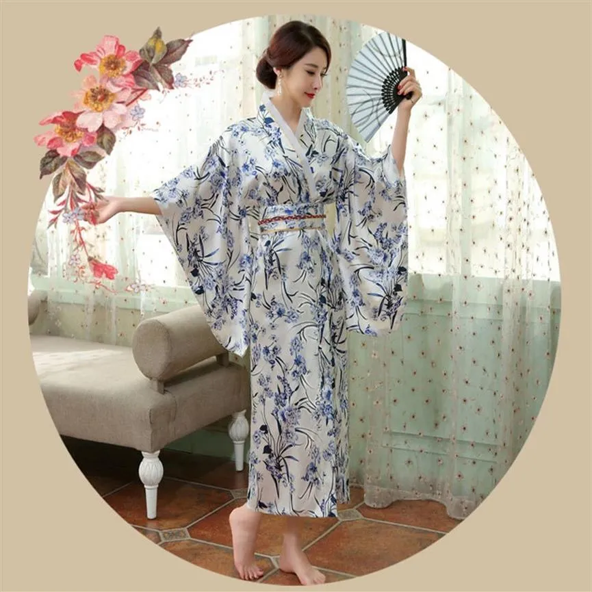 Tradycyjna japońska Kimono Kobiety Kobiety z długim rękawem Japońskie starożytne ubrania anime impreza Cosplay Azji i Pacyfiku odzież 2974